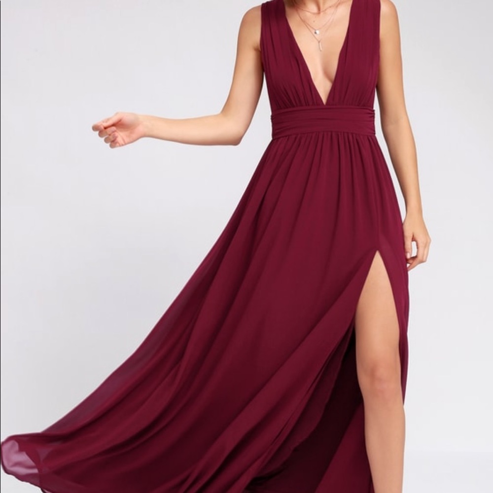 Lulu’s Heavenly Hues Burgandy Maxi Dress